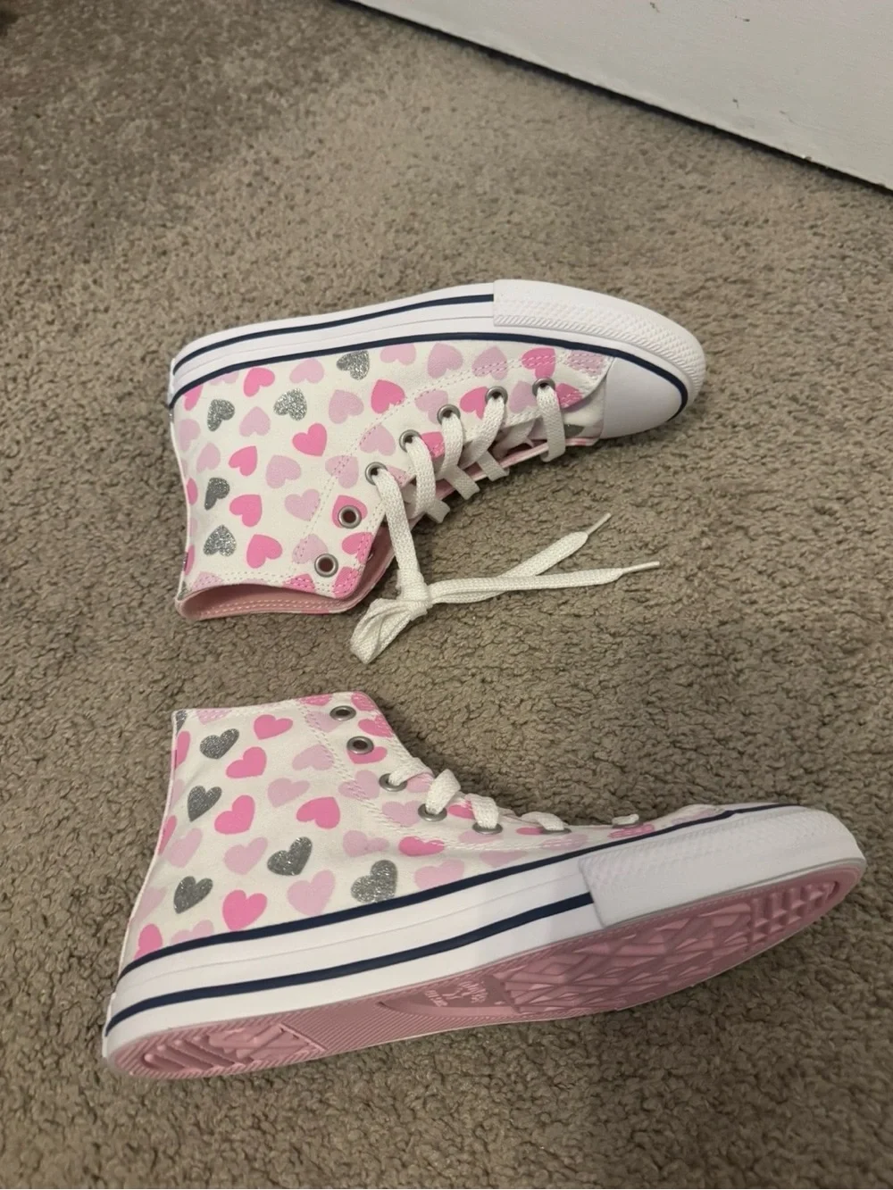 Converse Heartsfall/Mermaid Chuck Taylor All Star Size 3 Junior Canvas Shoe